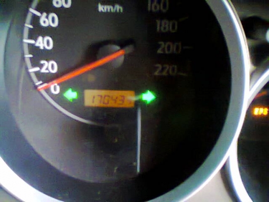 ขายHONDA CITY ปี04 ตัวท๊อป รถผู้หญิงใช้ครับ ขาย190,000บาท มีประกันชั้น1 แถมให้ไปด้วยครับ(เพิ่งทำได้เดือนเดียว)