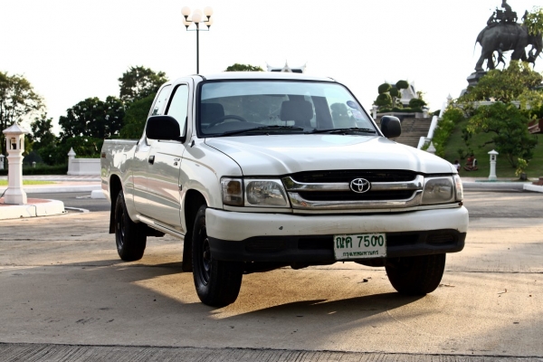 Toyota Tiger 2.5 D4D แค๊บ 2004  พร้อมใช้