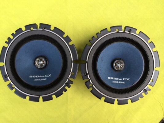ลำโพง Alpine ตระกูล DDDrive EX รุ่น DDS-162E ลำโพงแกนร่วม 2 ทาง ขนาด 6" กรวยกระดาษ แม่เหล็กเหลว 160/40 วัตต์ Made in Japan แท้