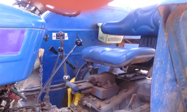 ขายรถไถ FORD 7610s 2เพลา มีเอกสาร