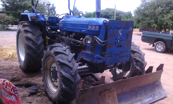 ขายรถไถ FORD 7610s 2เพลา มีเอกสาร