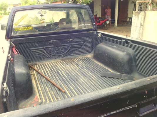 ขายนิสสันบิ๊กเอ็มแคป ปี38 เครื่อง2.5 แอร์เย็น ล้อแมก แมคลายเนอ ภาษีไม่ขาด