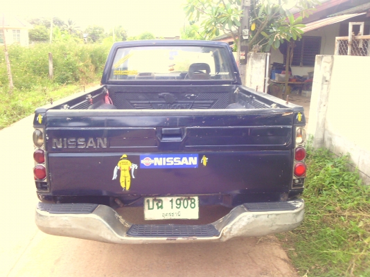 ขายนิสสันบิ๊กเอ็มแคป ปี38 เครื่อง2.5 แอร์เย็น ล้อแมก แมคลายเนอ ภาษีไม่ขาด
