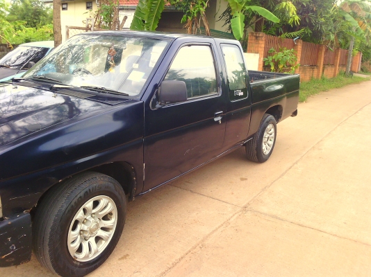 ขายนิสสันบิ๊กเอ็มแคป ปี38 เครื่อง2.5 แอร์เย็น ล้อแมก แมคลายเนอ ภาษีไม่ขาด