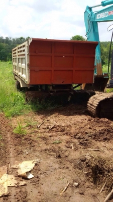 ขายกระบะเหล็กพร้อมชุดดัมพ์ ยกลงจาก mitsubishi turbo