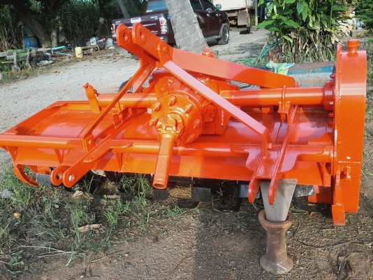 ขายโรโตรี่ยี่ห้อบรรหยัดเหมาะสำหรับรถไถใหญ่