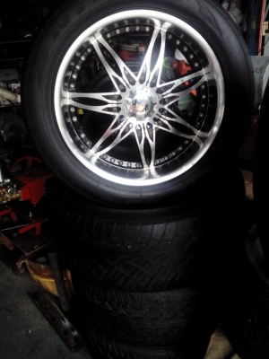 ขายเเม๊ก 20 นิ้ว พร้อมยาง ครับ ขายเเม๊ก 20 นิ้ว พร้อมยาง ครับ