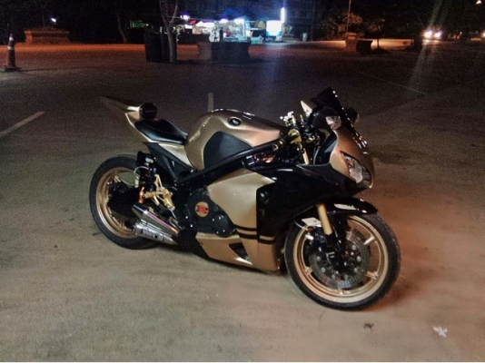 รับสั้งประกอบ รถบึ๊กไบค์ ตระกลู400ccทะเบียนแท้ ดัดแปลงแฟริ่ง ให้เหมือนตัว1000cc หรือสนาม