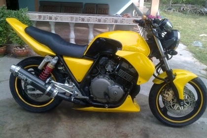 รับสั้งประกอบ รถบึ๊กไบค์ ตระกลู400ccทะเบียนแท้ ดัดแปลงแฟริ่ง ให้เหมือนตัว1000cc หรือสนาม