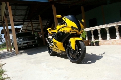 รับสั้งประกอบ รถบึ๊กไบค์ ตระกลู400ccทะเบียนแท้ ดัดแปลงแฟริ่ง ให้เหมือนตัว1000cc หรือสนาม