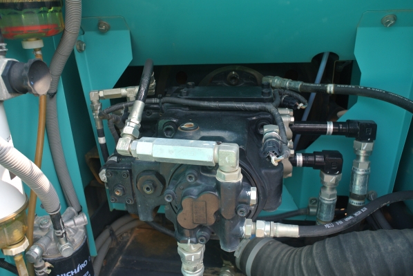 KOBELCO  มือหนึ่งออกห้าง ใช้งานน้อยมากค่ะ