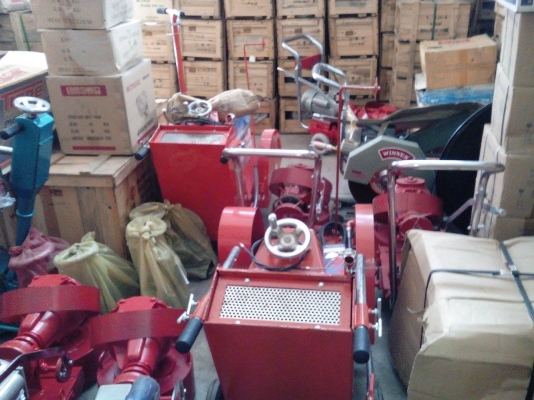 ขายราคาส่ง ขัดพื่น หินอ่อน ตัดถนน สอบถามราคากันได้ครับ นำไปจำหน่าย ราคาพิเศษ