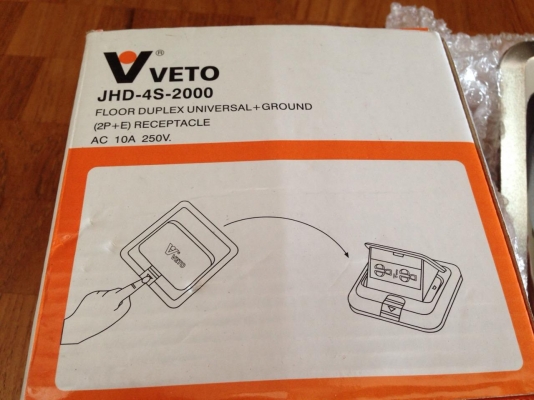 ขายปลั๊กไฟ เเบบฝัง Floor outlet Veto รุ่น JSD-4s-2000 ของใหม่  มี 5 ชุด