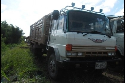 สิบล้อ ฮีโน่ สภาพสวยๆ สิบล้อ ฮีโน่ สภาพสวยๆ