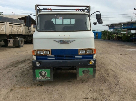 รถหกล้อ HINO KM504 น๊อต 6 ตัว เครื่อง EH100 พื้นเหล็ก . รถหกล้อ HINO KM504 น๊อต 6 ตัว เครื่อง EH100 พื้นเหล็ก .