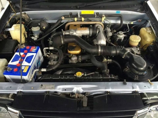 อีซูซุแวนโฉมดรากอน มือเดียว อีซูซุแวนโฉมดรากอน มือเดียว