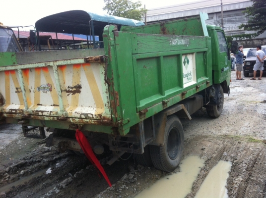 ขายรถ6ล้อดั๊มสภาพดี เอาไปเก็บงานหน่อย ราคารถกระบะ