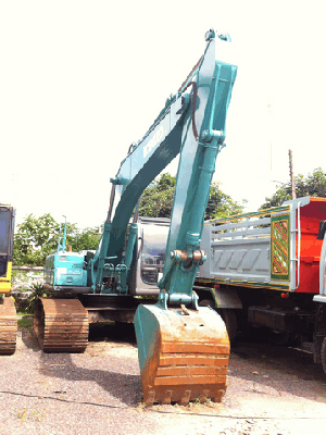 ขายรถแมคโค KOBELCO SK200-6 MARK VI SUPER ไฟฟ้าเต็มพร้อมใช้งาน