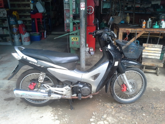 ขายเวฟ ไอ 125 รถหลุดจำนำมีเล่ม ราคาเบาๆ 8500