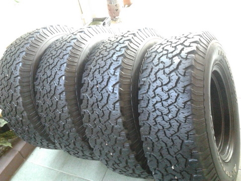 Max + BF All 265/75/16 ปี10 สวยๆ 1ชุด