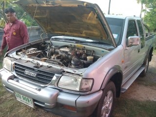 ขายรถกระบะ อิซูซุ ดาก้อน ปี 44 เครื่อง 2800 ขายรถกระบะ อิซูซุ ดาก้อน ปี 44 เครื่อง 2800