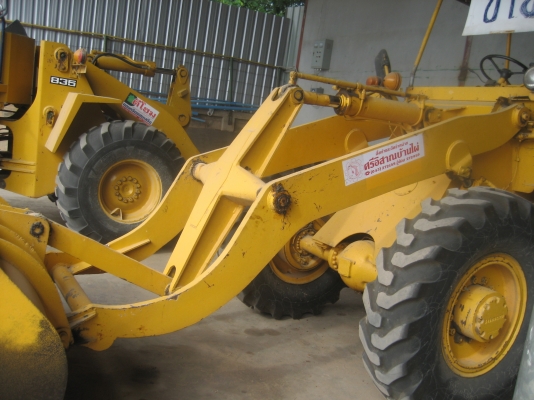 JH 30 B   ตักขึ้น สิบล้อ สภาพพร้อมใช้งาน  530,000 บาท