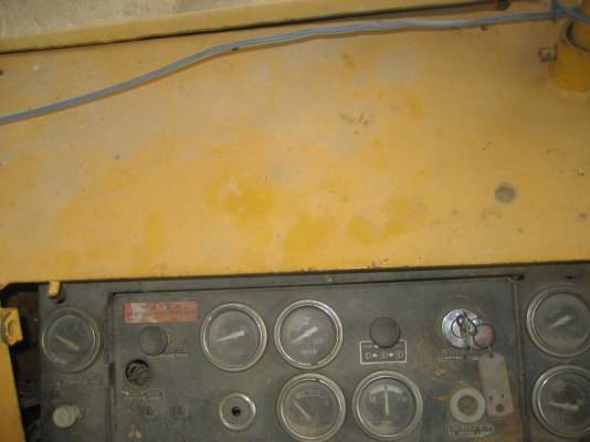 JH 30 B   ตักขึ้น สิบล้อ สภาพพร้อมใช้งาน  530,000 บาท