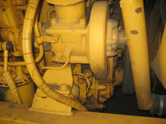 JH 30 B   ตักขึ้น สิบล้อ สภาพพร้อมใช้งาน  530,000 บาท