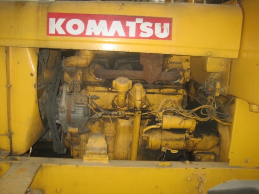 JH 30 B   ตักขึ้น สิบล้อ สภาพพร้อมใช้งาน  530,000 บาท