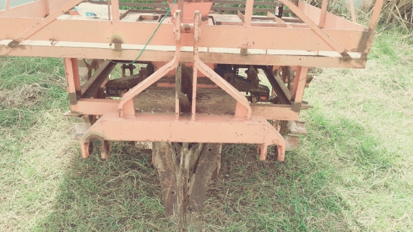 ขายเครื่องปลูกอ้อย ของ KK