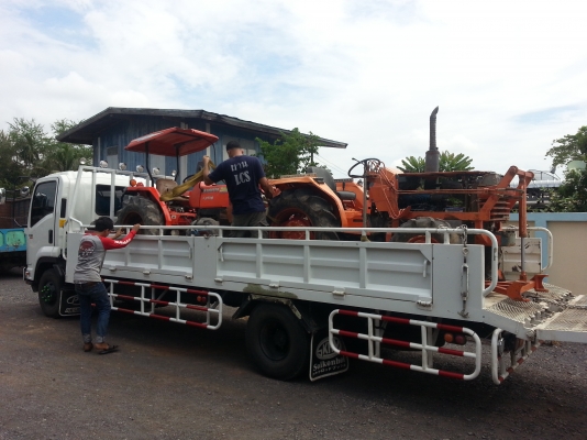 คูโบต้า L1-24 4 wd 2 เพลา ใบมีด โรตารี่ พวงมาลัยเพาเวอร์เดิมๆใช้งานได้ปรกติ