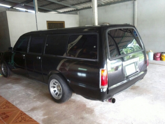 ขายแล้ว  ครับ ขอบคุณ พี่เสือ ...issuzu van ทำแนวคลาสสิค สวย วางrb20 แน่นๆ แรงๆ ถูกๆ คุ้มสุดๆ