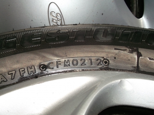 ขาย-ล้อกระทะ ขอบ13x4รู100 ยางสวย