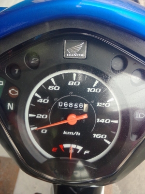 ราคาถูก Honda Wave 110 i สีน้ำเงิน ขาว รถสวยเดิมๆ ขับดีมาก ประหยัดน้ำมัน