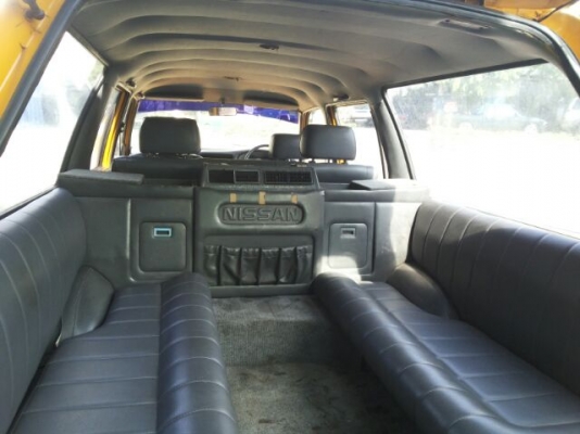 BIG M แวน ปี 96 เครื่อง 2500 cc ฝาแดง( มือเดียว) BIG M แวน ปี 96 เครื่อง 2500 cc ฝาแดง( มือเดียว)