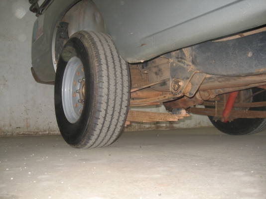 นิสัน  TD 27  พรอนเทียร์  สดๆ   210,000  บาท