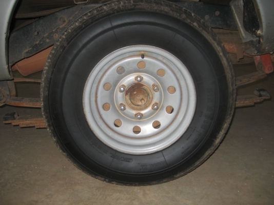 นิสัน  TD 27  พรอนเทียร์  สดๆ   210,000  บาท