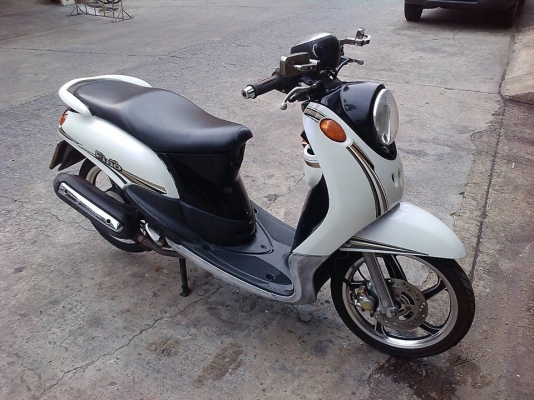 Fino ปี 53 ล้อแม็ค สีครีม ดำ เครื่องเดิม มีเล่ม เอกสารครบ