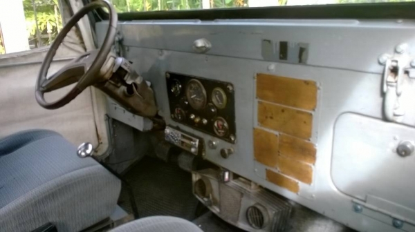 ขายรถ jeep CJ6 พร้อมทะเบียน ขายรถ jeep CJ6 พร้อมทะเบียน