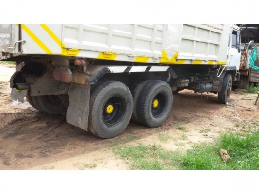 เครื่อง 195 แรง  2 เพลา  ราคา  850,000  บาท