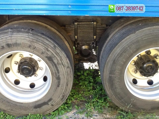 ขายรถบรรทุกตู้เปียก 12 ล้อ 1 เพลา HINO