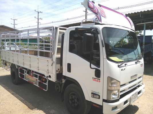 6 ล้อกลาง  *Euro.3*  ISUZU NPR 150 แรงม้า+คอมมอนเรว  * ยาว 5.00 ม. *  รถสวยเดิม+สวยจริง * รถห้างแท้ *  มีเล่มพร้อม *