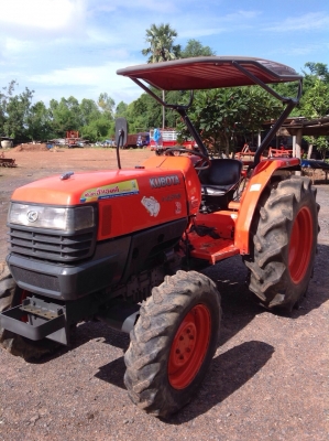 แทรกเตอร์ คูโบต้าL 4508สภาพดี เครื่อง เกียร เฟืองท้าย ไฮโดรลิค ดี พร้อมทะเบียนโอน