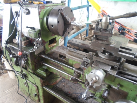แท่นกลึง 5 ฟุต  2 เพลา เกียร์บล็อก เดินฟิต ปาดหน้า ออโต้ กลึงเกลียวได้ 56,000