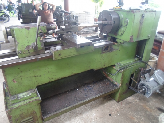 แท่นกลึง 5 ฟุต  2 เพลา เกียร์บล็อก เดินฟิต ปาดหน้า ออโต้ กลึงเกลียวได้ 56,000