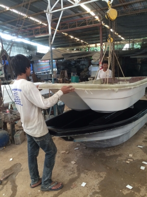 ขายเรือ2ท้องวิ้งดีมากใช้เครื่อง15แรง
