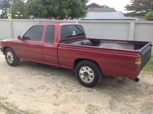 ขายโตโยต้า ไมตี้เอ็กแค็ป เอาไปใช้งานคุ้มๆ วาง 1jz เกียร์ออโต้ พวงมาลัยเพาเวอร์  ติดแก็ส LPG