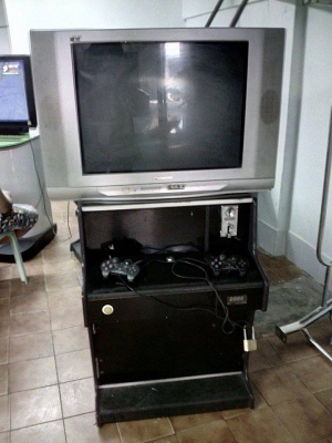 ตู้เกมส์เพลย์หยอดเหรียญ ทีวีจอแบน 29 นิ้ว แบบหยอดเหรียญ