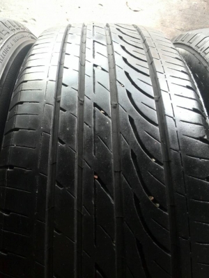 ขายยาง BRIDGESTONE GR-90 195-65-15 ปี12 ดอกเต็ม เท่ากันทุกเส้น ชุดละ 3,900 บาท