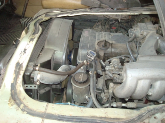 รถตู้หลังคาสูงครับ รถตู้หลังคาสูงครับ